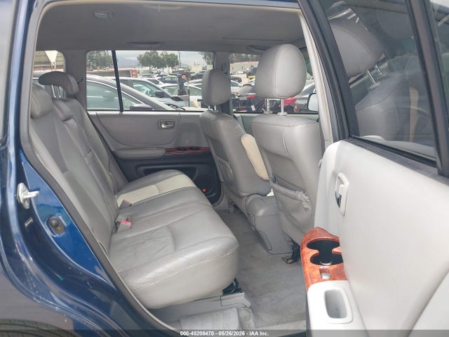 Toyota Highlander Limited V6