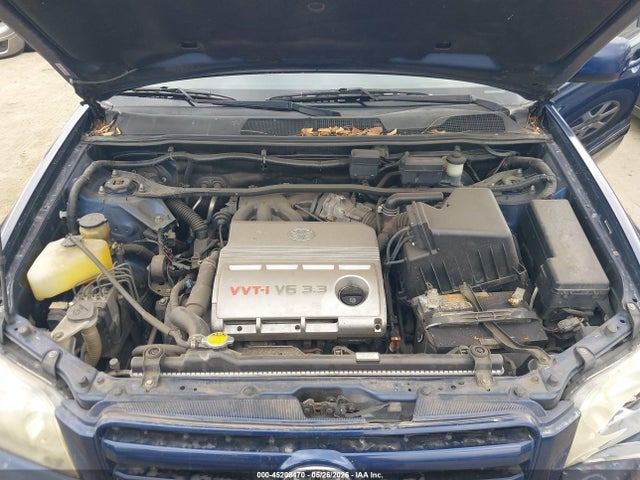 Toyota Highlander Limited V6