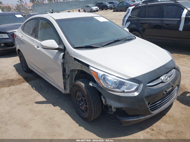 Salvage Hyundai ACCENT Image