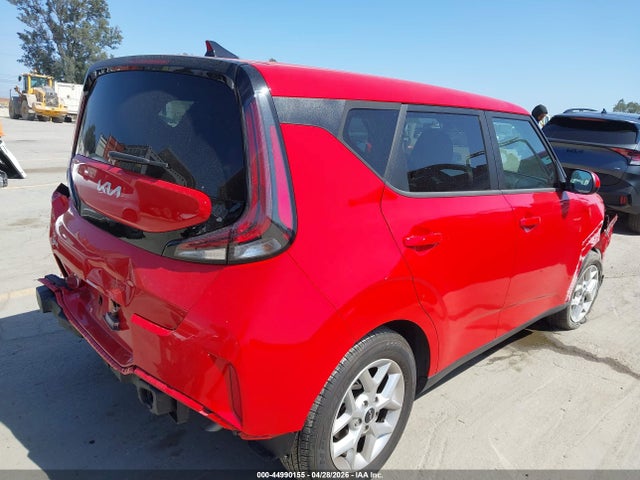 Kia Soul Lx