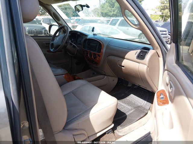 Toyota Tundra Limited V8