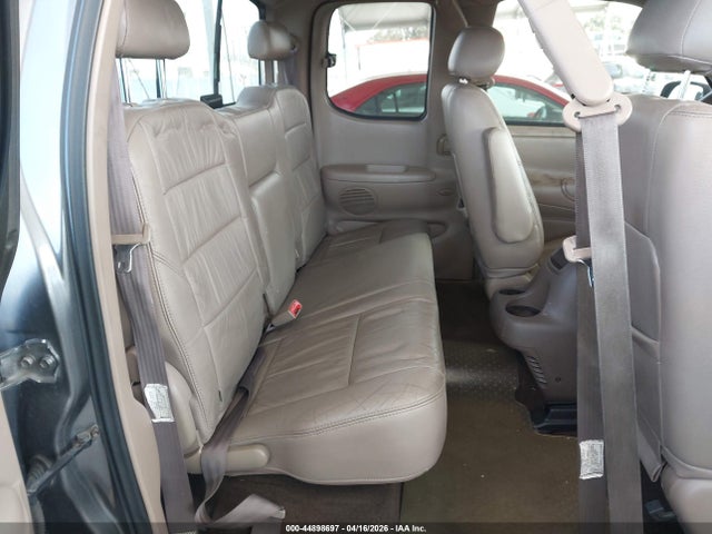 Toyota Tundra Limited V8