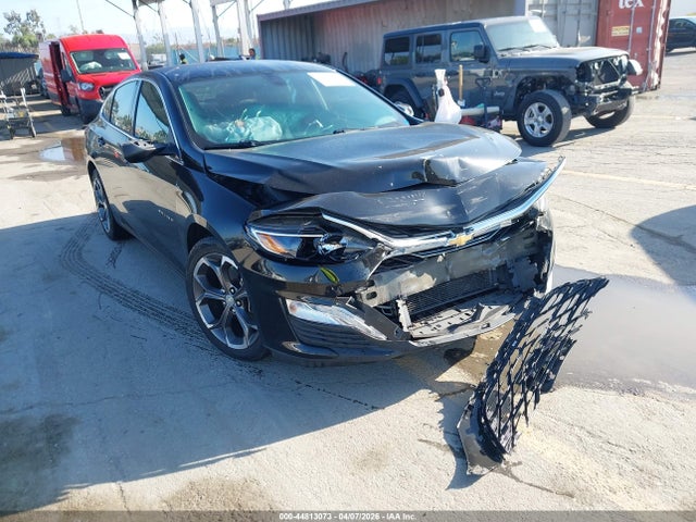 Salvage Chevrolet Malibu Image