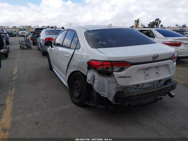 Toyota Corolla Le