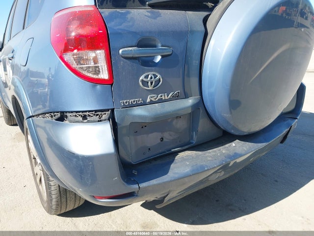 Toyota RAV4 Sport V6