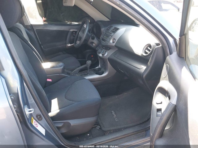 Toyota RAV4 Sport V6