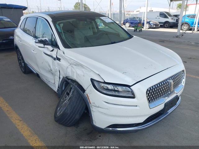 Salvage Lincoln Nautilus Image
