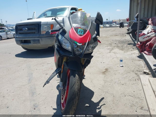 Aprilla RSV4 RR