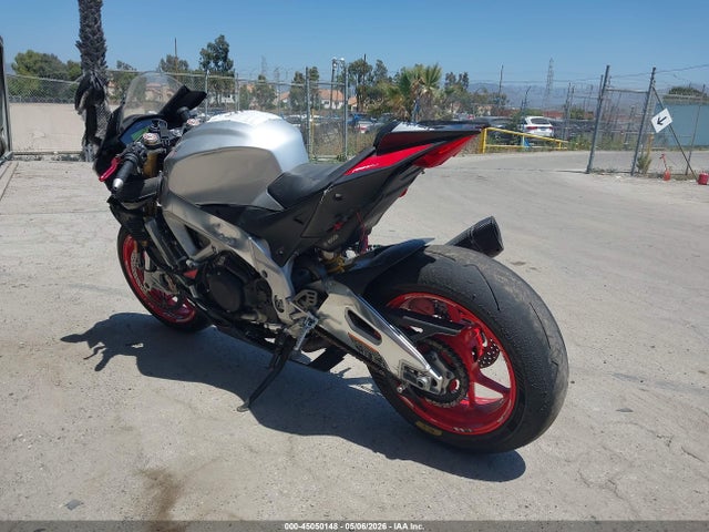 Aprilla RSV4 RR