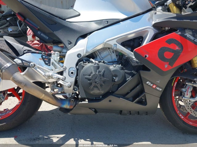 Aprilla RSV4 RR