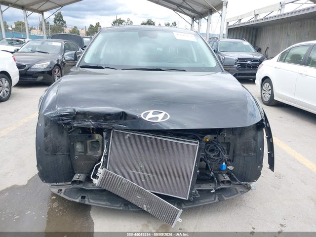 Hyundai Ioniq Sel