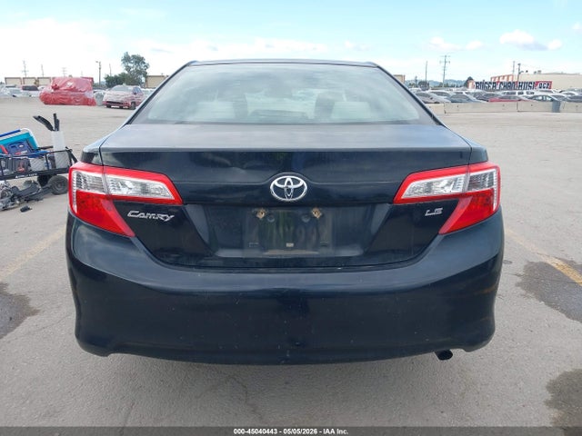 Toyota Camry Le