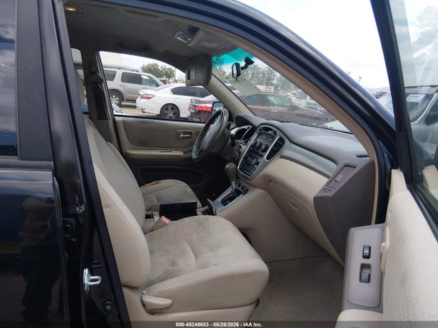 Toyota Highlander Sport V6
