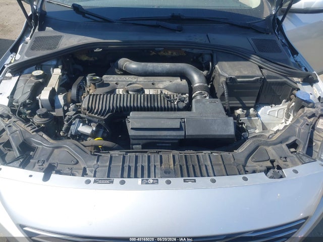 Volvo S60 T5