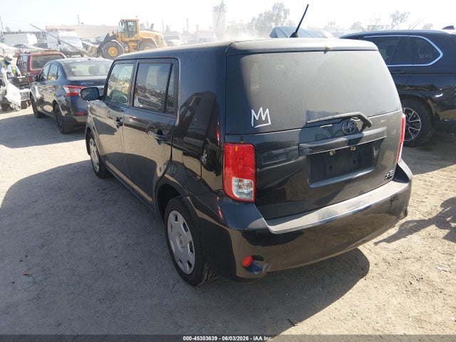 Scion xB