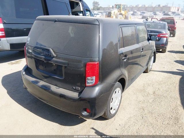 Scion xB