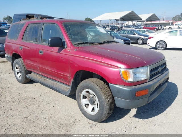 Salvage Toyota 4Runner Image