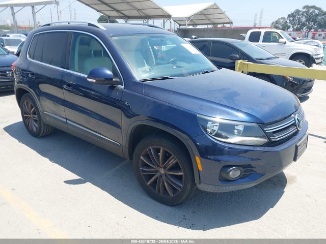 Salvage Volkswagen Tiguan Image