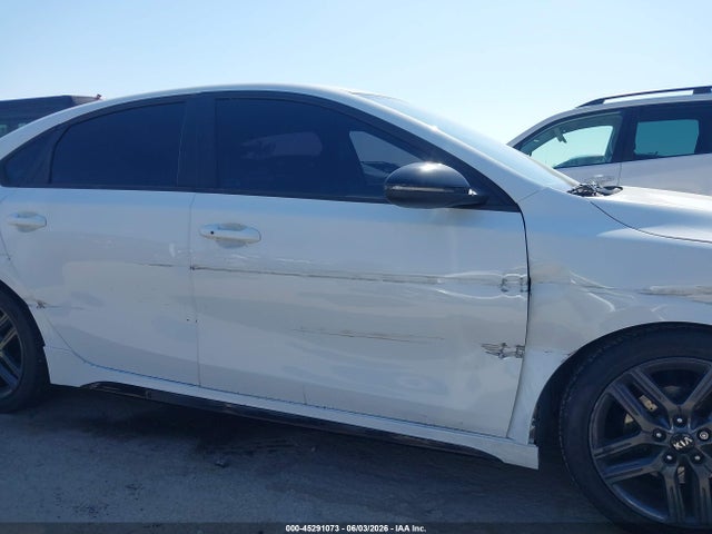 Kia Forte Gt-line