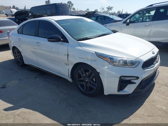 Salvage Kia Forte Image