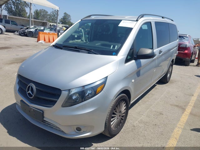 Mercedes-Benz Metris