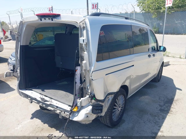 Mercedes-Benz Metris
