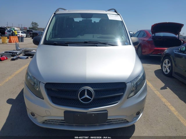 Mercedes-Benz Metris