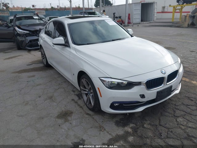 Salvage BMW 3 Series Image