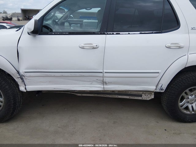Toyota Sequoia Sr5 V8