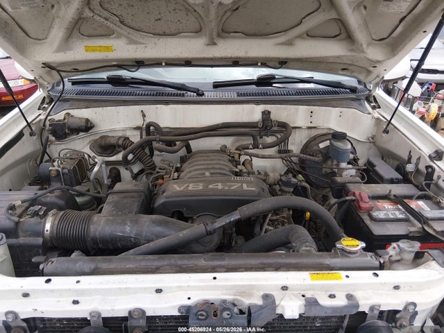 Toyota Sequoia Sr5 V8
