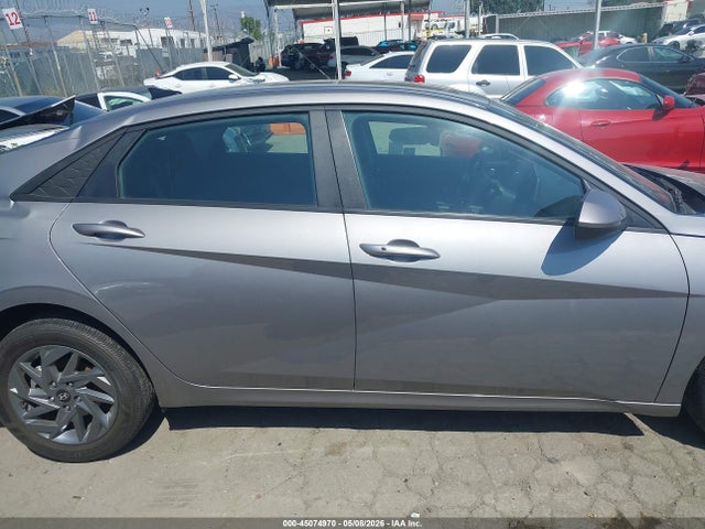 Hyundai ELANTRA Blue
