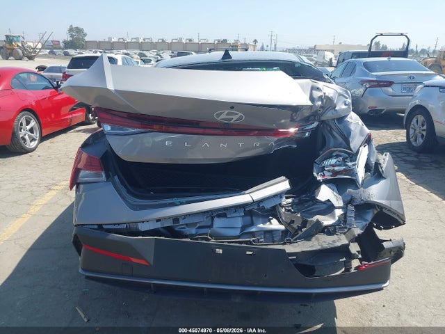 Hyundai ELANTRA Blue