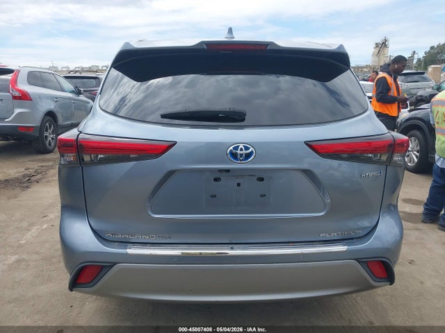 Toyota Highlander Hybrid Platinum