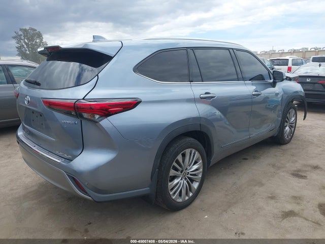 Toyota Highlander Hybrid Platinum