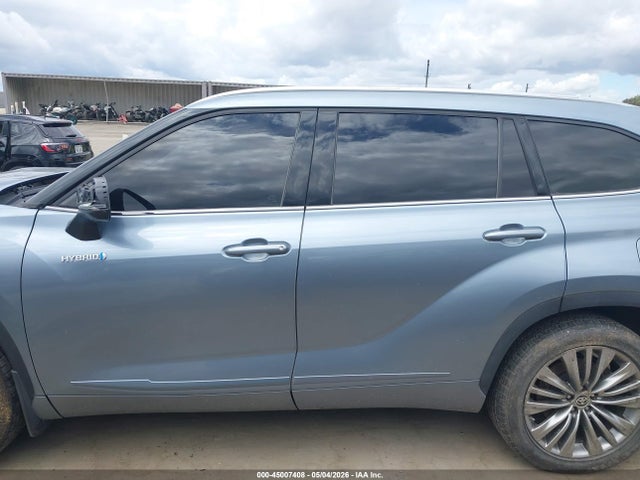 Toyota Highlander Hybrid Platinum