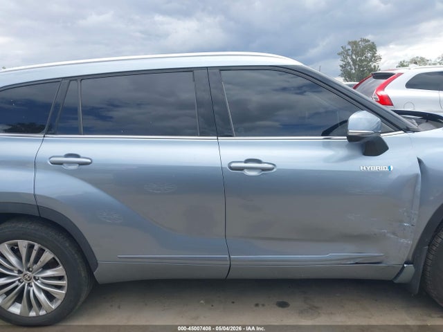 Toyota Highlander Hybrid Platinum