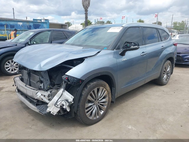 Toyota Highlander Hybrid Platinum