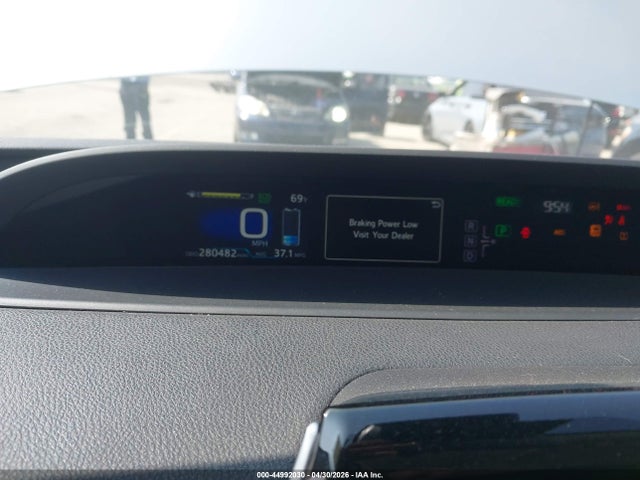 Toyota Prius Two