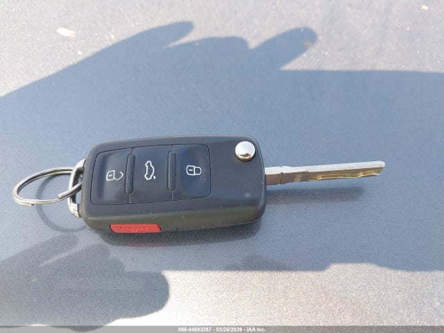Volkswagen Jetta 1.4t S
