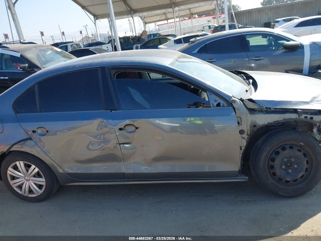 Volkswagen Jetta 1.4t S