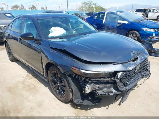 Salvage Honda Accord Image