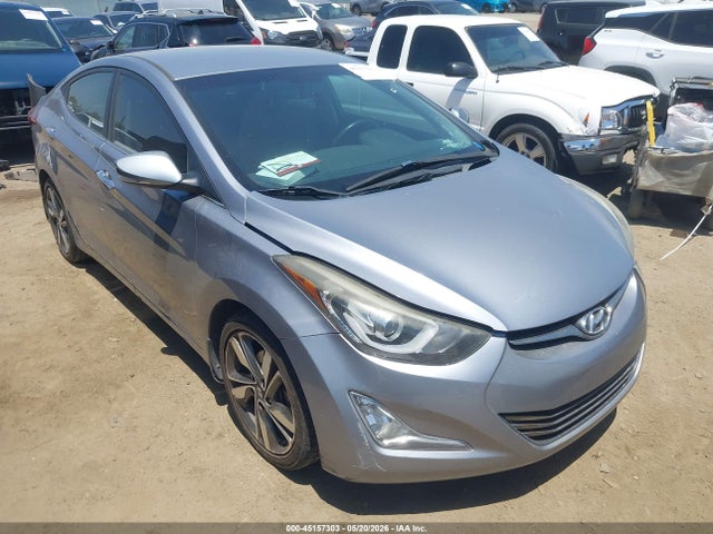 Salvage Hyundai ELANTRA Image