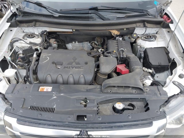 Mitsubishi Outlander Es