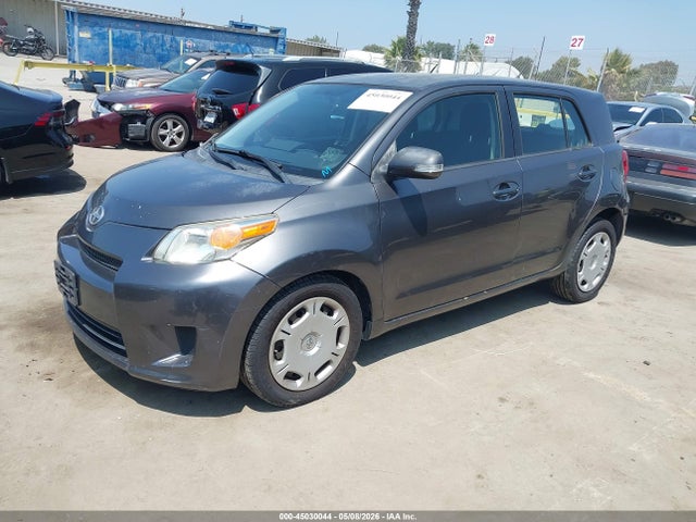 Scion xD