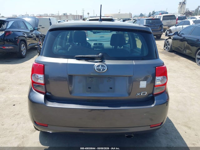 Scion xD
