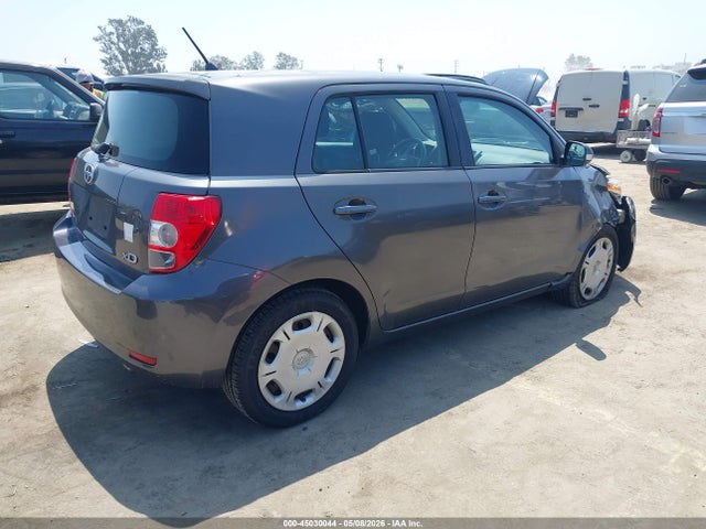 Scion xD