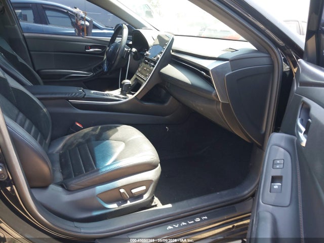 Toyota Avalon Xse Nightshade
