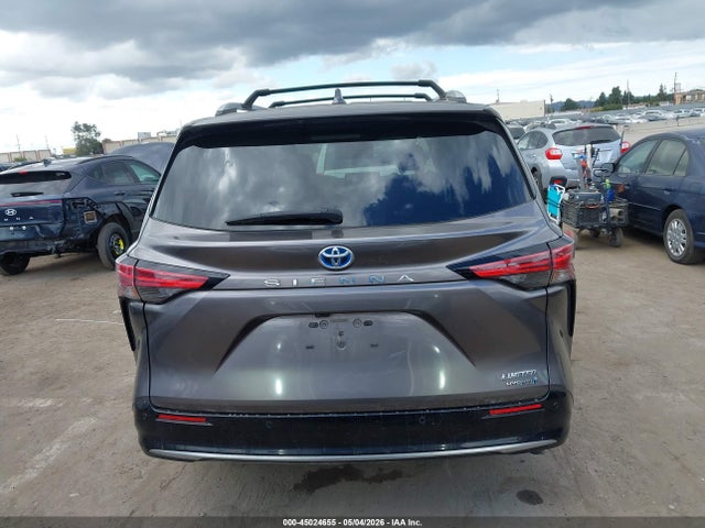 Toyota Sienna Limited