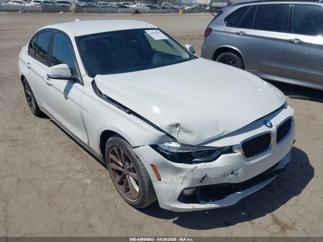 Salvage BMW 3 Series Image