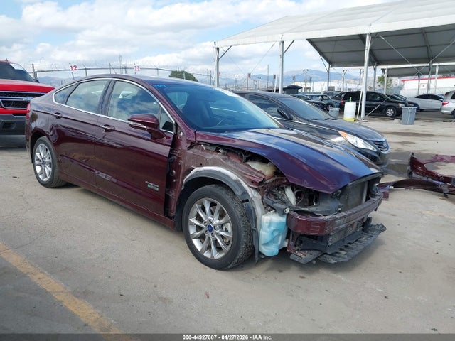 Salvage Ford Fusion Image